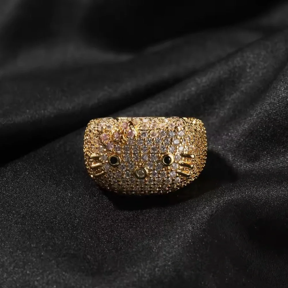 Gold Hello kitty ring size 9